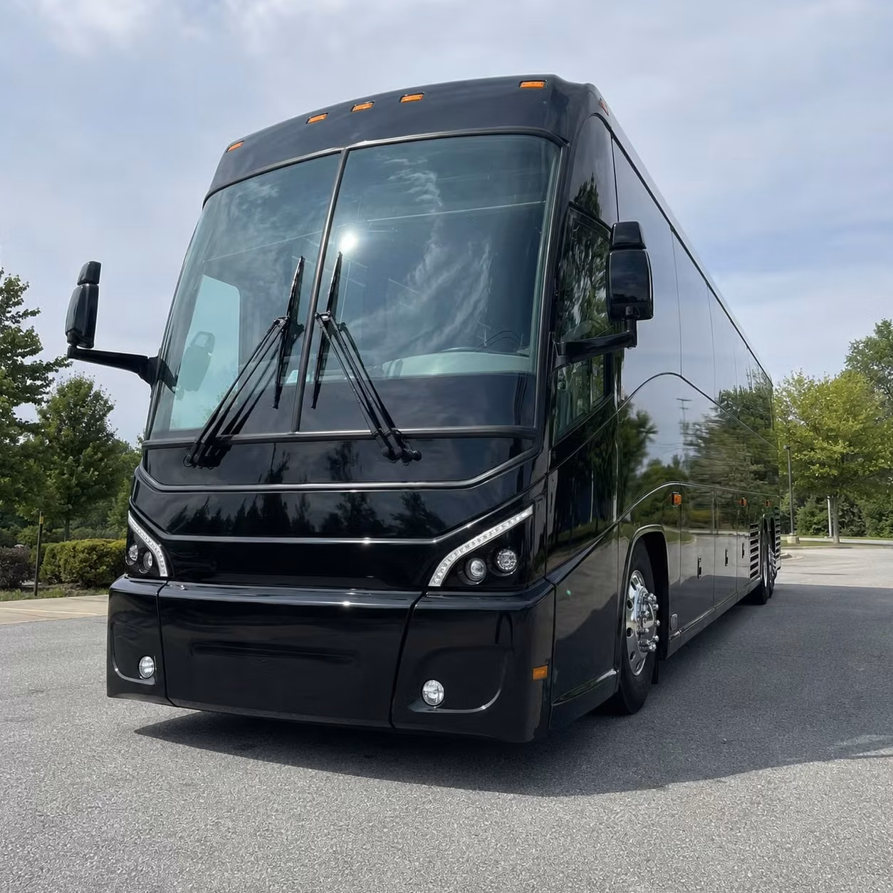 find multi stop employee shuttle routes that cover all of metro detroit