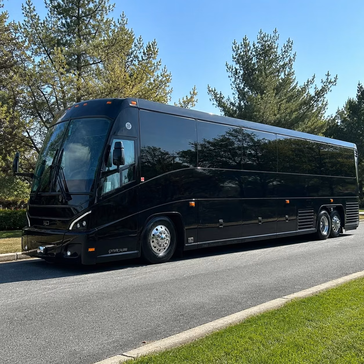 get reliable off site parking and remote lot shuttle service in livonia