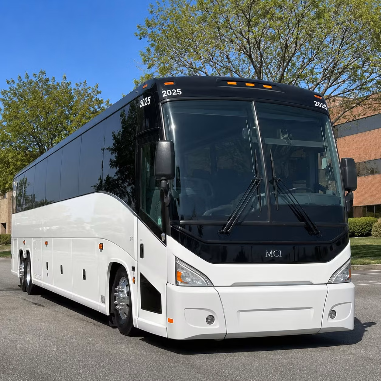 little caesars arena concert buses from livonia are a game changer