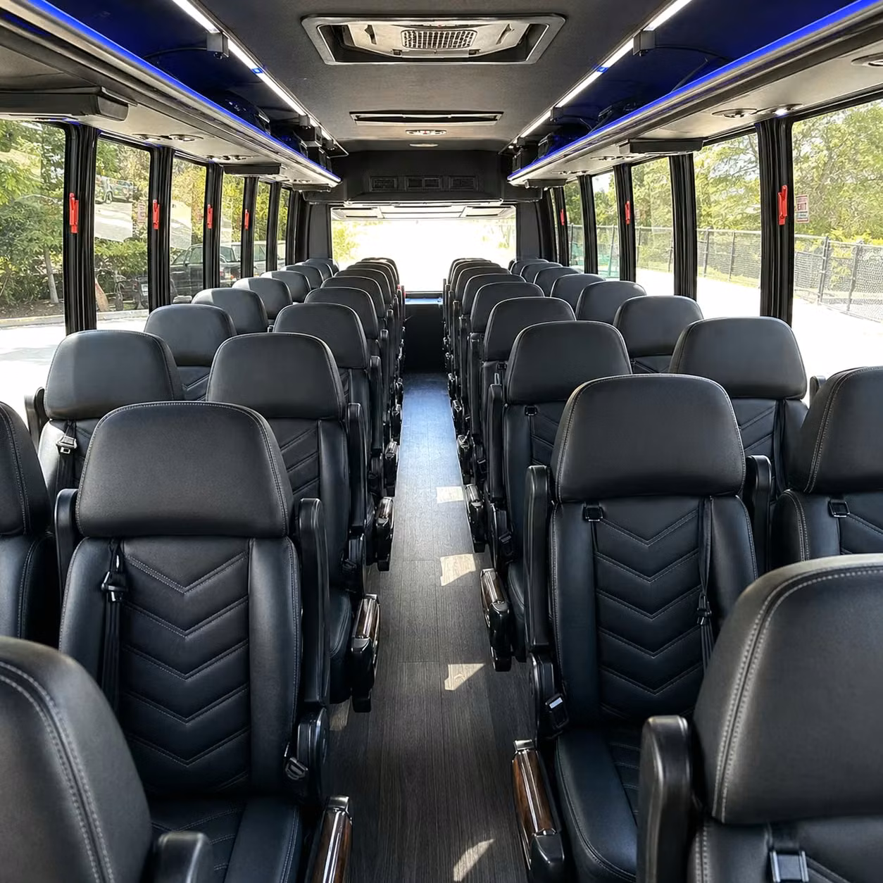 livonia 30 passenger minibus rental