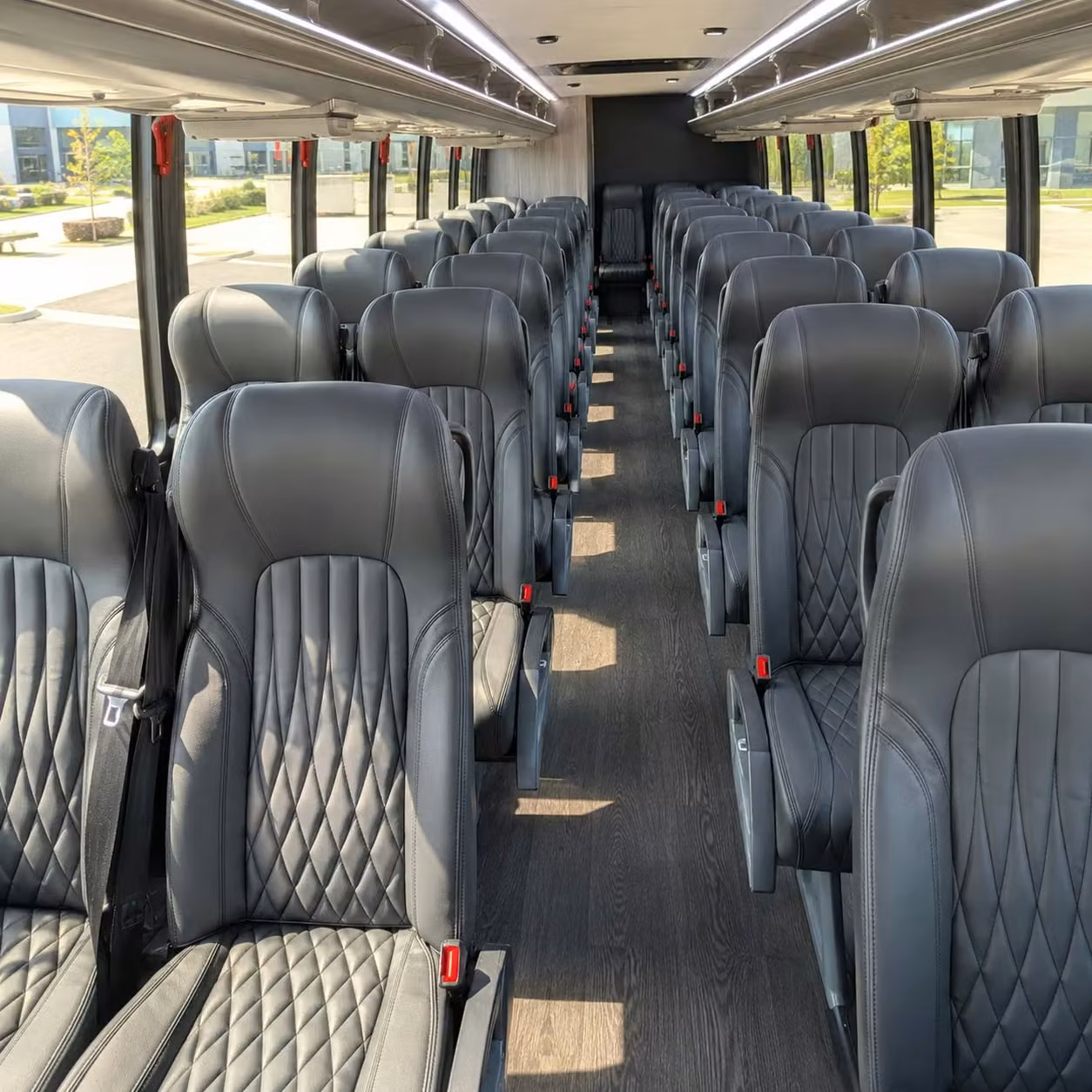 minibus rentals for smaller livonia school groups and classroom trips