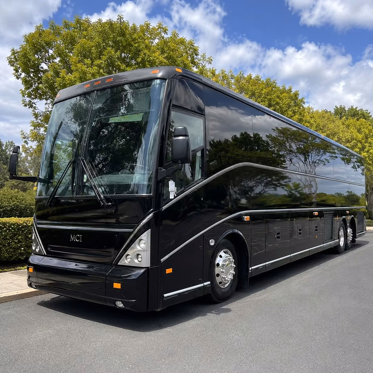 start your michigan lottery amphitheatre night right with a livonia concert shuttle